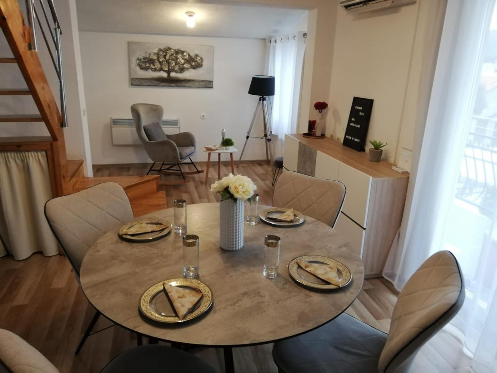 Apartments Paola Trogir Szoba fotó