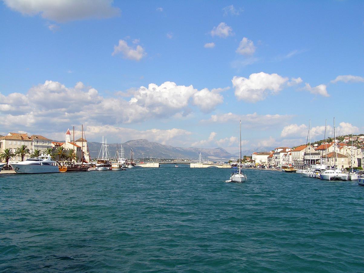 Apartments Paola Trogir Kültér fotó